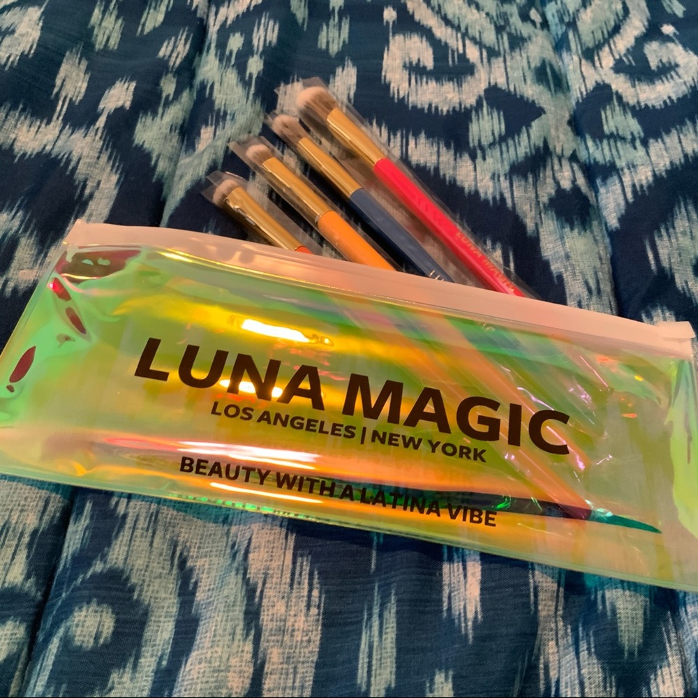 Luna Magic 4 Piece Eye Blend It Girl Set